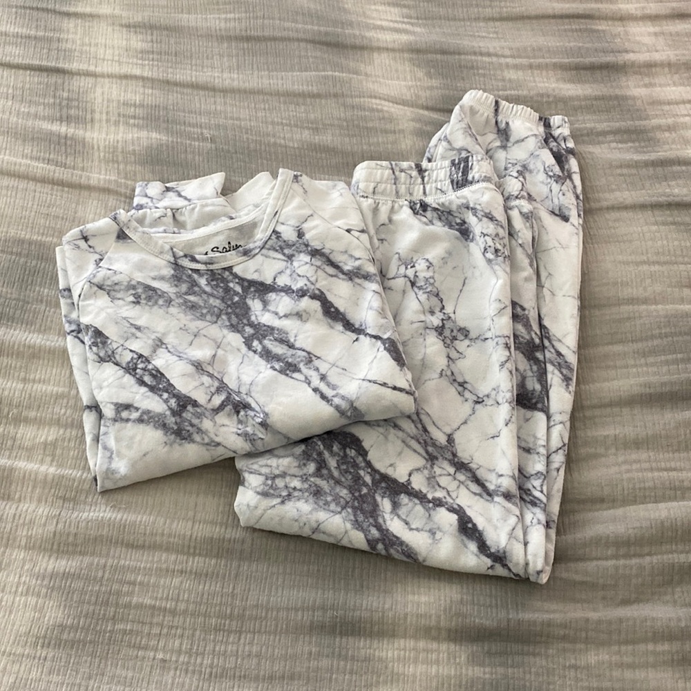P.J. Salvage PJs Size 12/14 Kids Midnight Marble Fleece Set